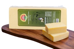 Delizia Natural Mild White Cheddar Cheese 1kg