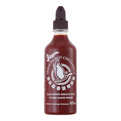 Flying Goose Black Pepper Sriracha Sauce 455ml