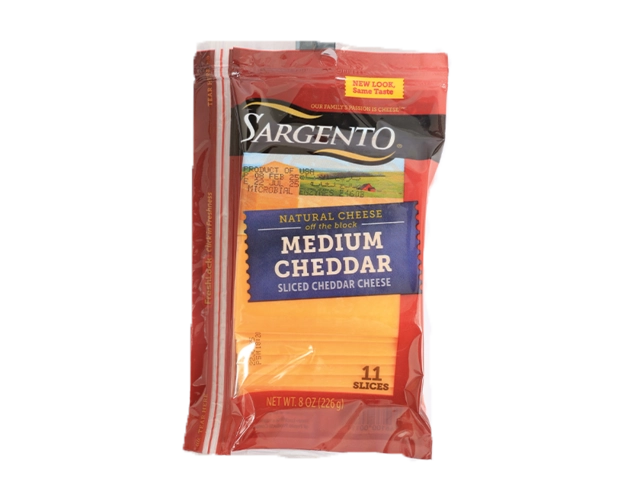 Medium Sliced Cheddar Cheese 226 G